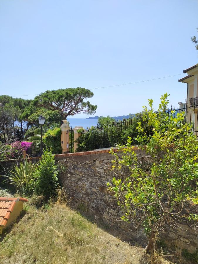 Vacanze Al Mare - Holiday At The Seaside Zoagli Luaran gambar